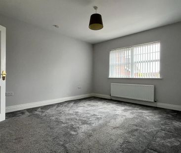 55 Windsor Hill, Waringstown, BT66 7FZ - Photo 4