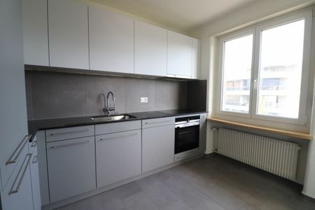 Reinach, Nähe Dorfzentrum - moderne 3-Zimmerwohnung an der Alemannenstrasse - Photo 5