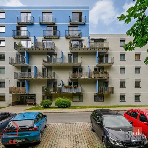 Pronájem bytu 1+kk 54 m - Fotografie 1