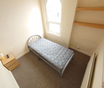 Holland Street, Fairfield. - Photo 6