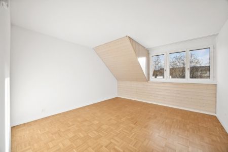 Ruhige, naturnahe 5.5-Zimmer-Wohnung in Meilen - Photo 2