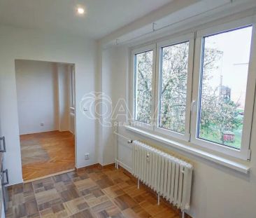 Pronájem bytu 2+1, 55 m - Photo 2