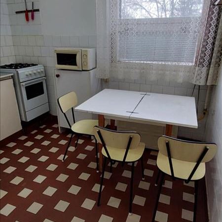 Kiadó átlagos állapotú lakás - Debrecen - Fotó 1