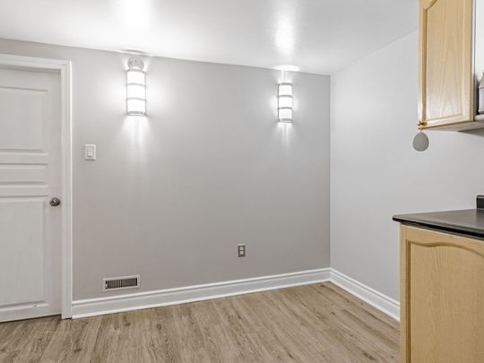 For Lease - 113 Hadrian Drive Unit# Lower, Toronto, Ontario - Photo 1