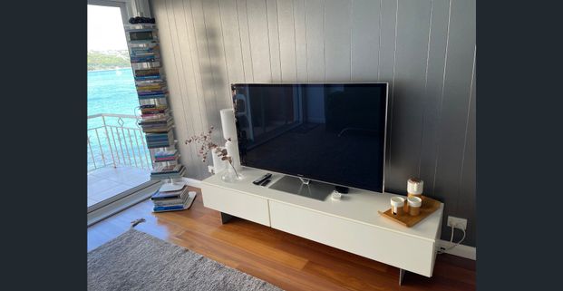 Fully furnished flat in waterfront complex, fantastic water views and pool. - Photo 1