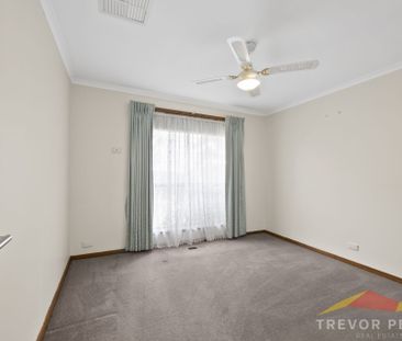 604 Barkly St, Buninyong VIC 3357 - Photo 2