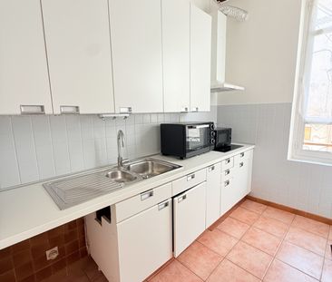 Location Appartement 3 pièces 58m² CASSIS 13260 - Photo 6