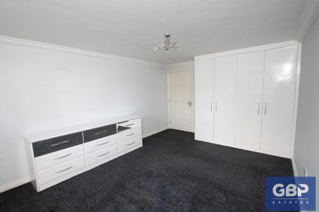 2 bedroom ground floor flat to rent - Photo 4
