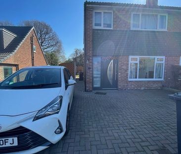 3 Bed Semi-Detached House, Brookhill Avenue, LS17 - Photo 1