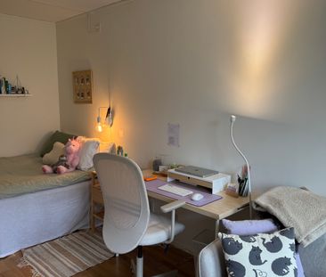 Bronsåldersgatan, Västra Frölunda - Photo 5