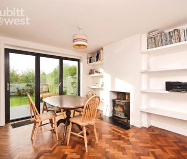 3 bedroom semi-detached house to rent - Photo 4