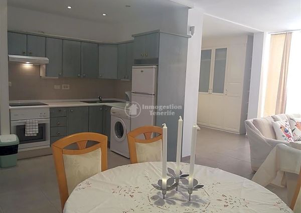 Se alquila apartamento tipo loft en Costa del Silencio