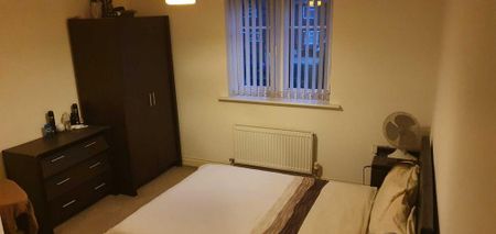 2 bedroom apartment to rent - Photo 4