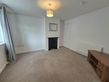28 Culmore Avenue, Newtownards, BT23 8LD - Photo 5
