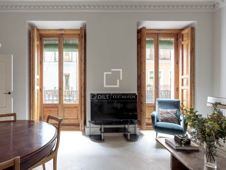 Excellent 2 Bedroom apartment for rent in La Latina, Madrid - Photo 3