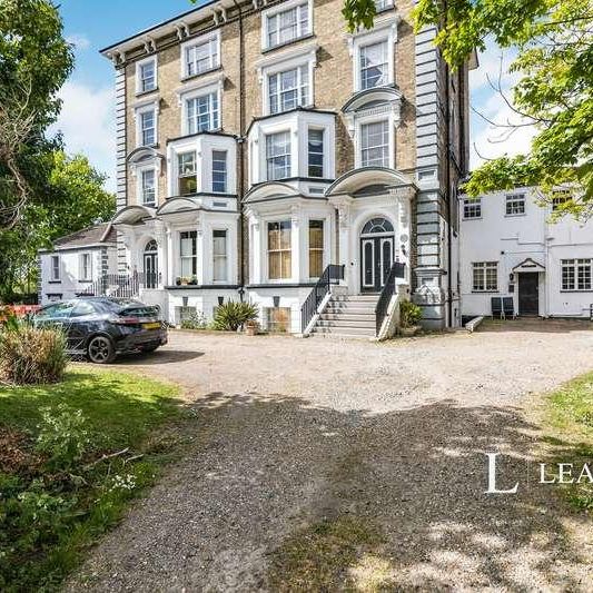 North Parade, Lowestoft, NR32 - Photo 1