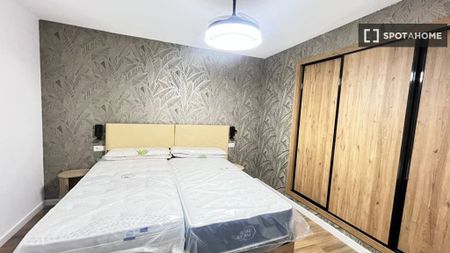 2 room luxury Flat for rent in Colmenar, Andalusia - Photo 4