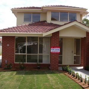 5-bedroom shared house, Bennett Street - Photo 2