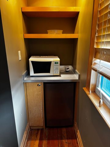 For Lease - 900 Adelaide Street, London East, Ontario - Photo 5