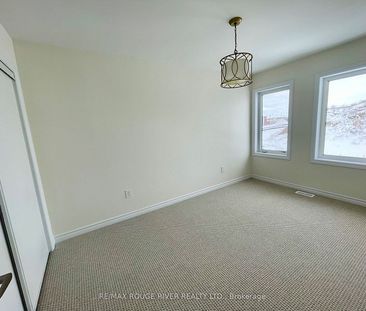 For Lease - 677 Ribstone Court, Oshawa, Ontario - Photo 5