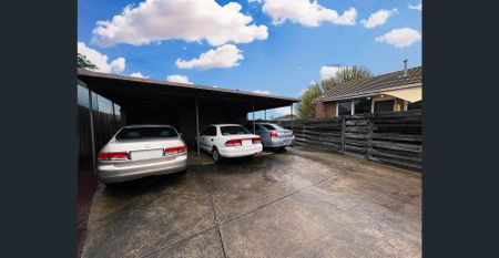 Modern Unit in Convenient Location - Photo 5