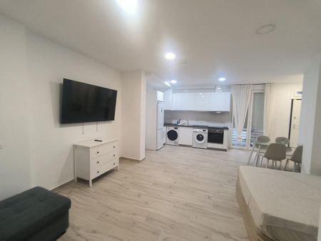 Estudio de alquiler en Alpujarras, Calvario - Photo 2