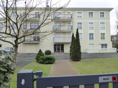 Location Appartement 2 pièces 43m² BLANQUEFORT 33290 - Photo 4