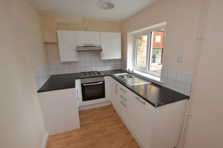 1 bedroom flat to rent - Photo 5