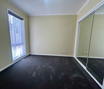Newly refreshed & ready to go! - Photo 3