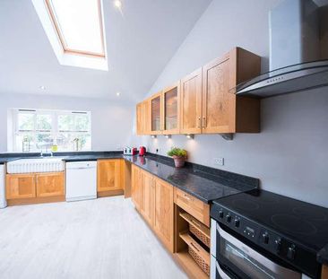 Baker Street, Reading, RG1 - Photo 2