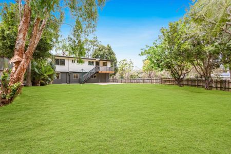 Perfect Family Living: Light-Filled Home with Fenced Yard - Photo 3