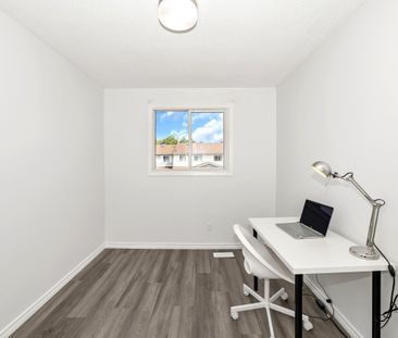 For Lease - 348 Monica Crescent, Orleans - Cumberland and Area, Ont... - Photo 3