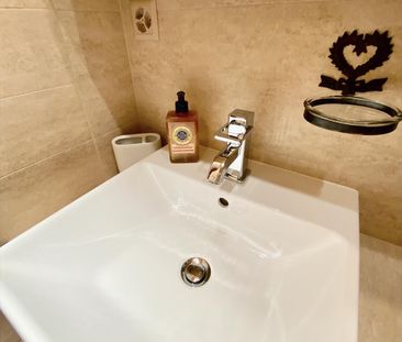 1.5 Zimmer, 35 m², 3. Stock - Foto 2