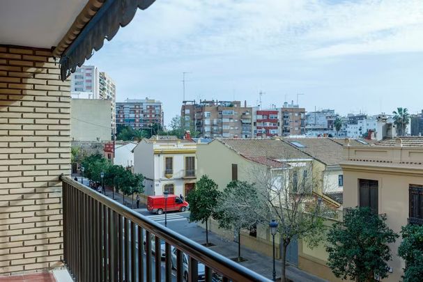 Carrer de Reig Genovés, Valencia, Valencian Community 46019 - Photo 1