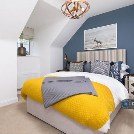 1 bedroom in a house share to rent - Photo 3