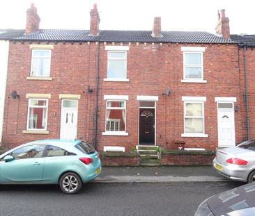 2 bedroom terraced house to rent - Photo 3
