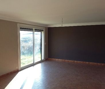 Location Maison 4 pièces 96m² - Photo 1