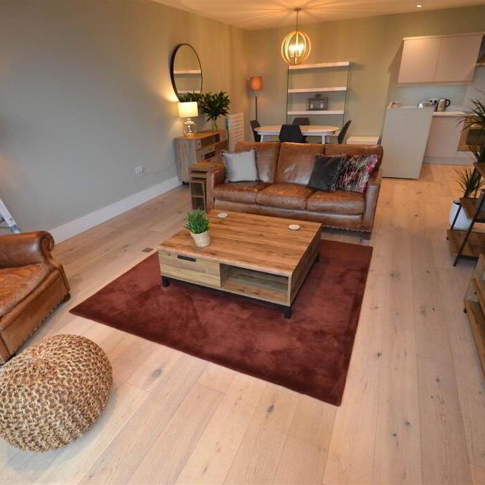 2.1 The Front, 36 Shore Road, Holywood, BT18 9GZ - Photo 1