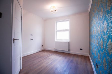 7 Bed Terraced House, Brenthurst Road, NW10 - Photo 5