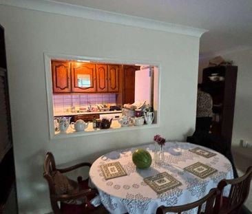 Spencer Hill Road, London, SW19 - Photo 3