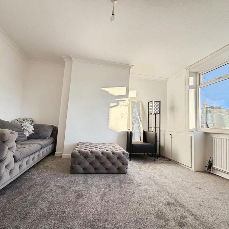 3 bedroom house to rent - Photo 1