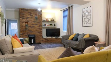 North Road - Photo 2