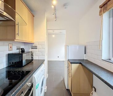 Studio to rent - Photo 4