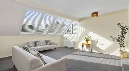 Jubilee Jewel - Photo 4