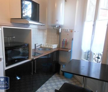 Location Appartement 1 pièce 27m² CHATEAUROUX 36000 - Photo 1