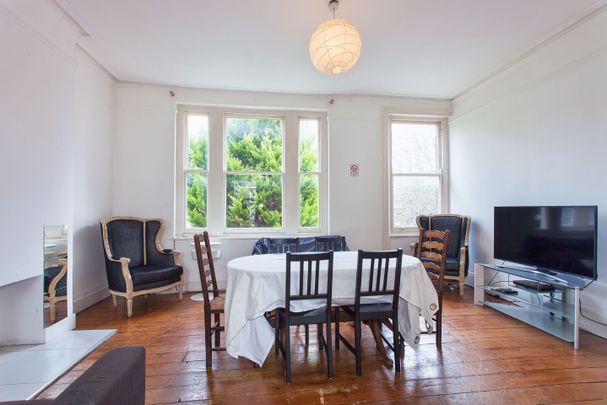 3 Bed Flat, Malvern Road, NW6 - Photo 1