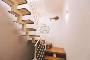 Casa con terrazzo vista mare