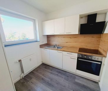 ❄️Neu & stilvoll! 2-Raumwohnung mit EBK und Balkon in idyllischer Lage - Photo 4