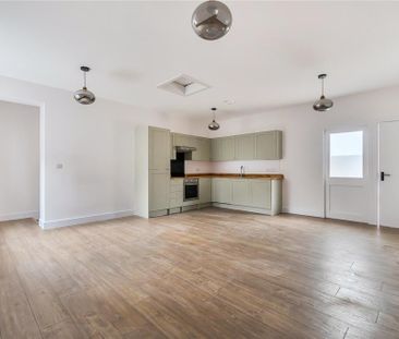 3 bedroom bungalow to rent - Photo 1