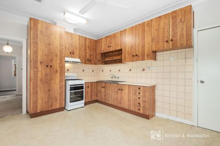 542 Sanders Road, Lavington - Photo 3